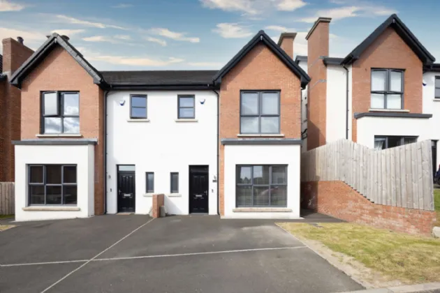 5 Brooke Hall Drive, Belfast, County Down, BT8 6WB