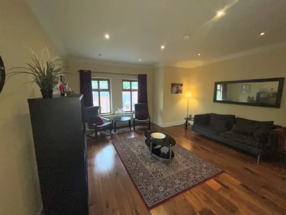 14 Old Golf Course Park, Dunmurry, Belfast, BT17 0EJ