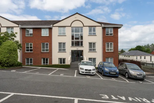 2 St. Helens Court, High Street, Holywood, BT18 9SS