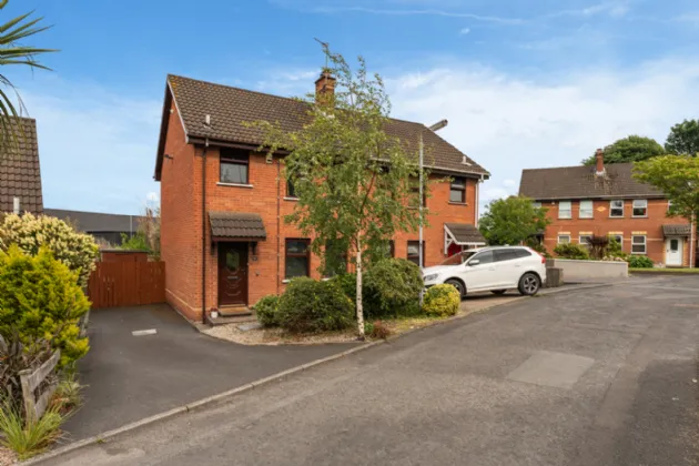 15 High Street Grove, Comber, Newtownards, BT23 5QF