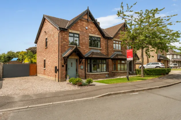 9 Stonebridge Avenue, Conlig, Newtownards, BT23 7QL