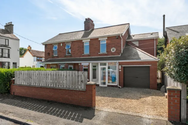 4 Seapark Avenue, Holywood, County Down, BT18 0LL