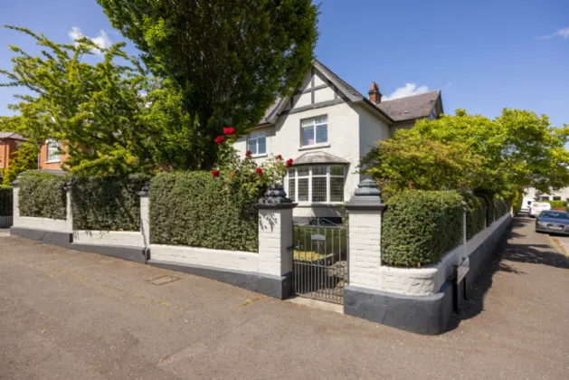 Bryanscourt, 31, North Circular Road, Belfast, BT15 5HD
