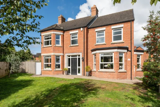 2 Prince Regent Park, Newtownards, County Down, BT23 7FT