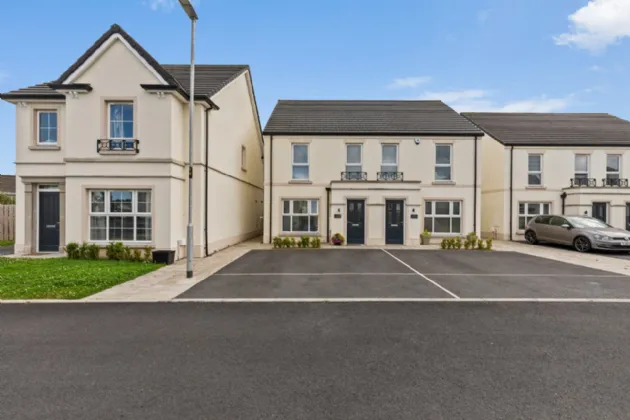 137 The Demesne, Carryduff, Belfast, BT8 8GT