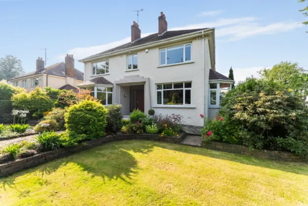 29 Upper Malone Road, Belfast, County Antrim, BT9 6TY