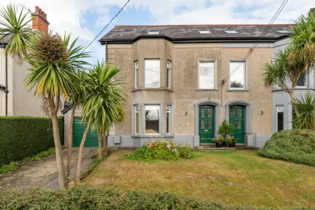 7 Crawfordsburn Road, Newtownards, County Down, BT23 4EA