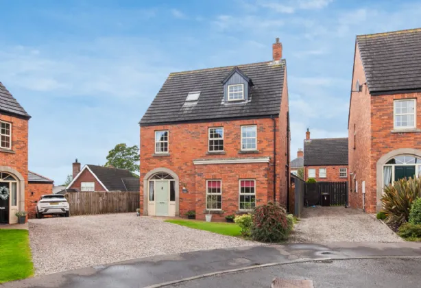 3 The Cairn, Upper Station Road, Greenisland, Carrickfergus, BT38 8ZT
