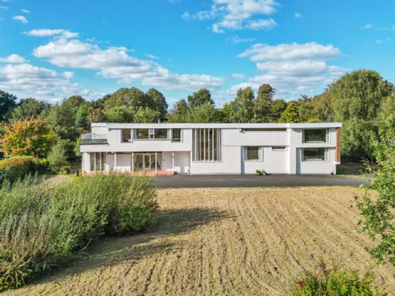 138 Bangor Road, Holywood, County Down, BT18 0ES
