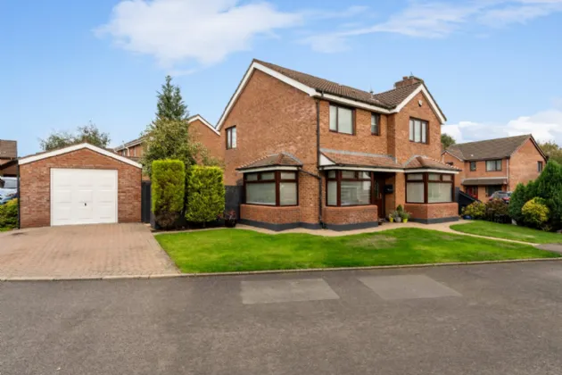 41 Arlington Drive, Belfast, County Antrim, BT10 0NQ