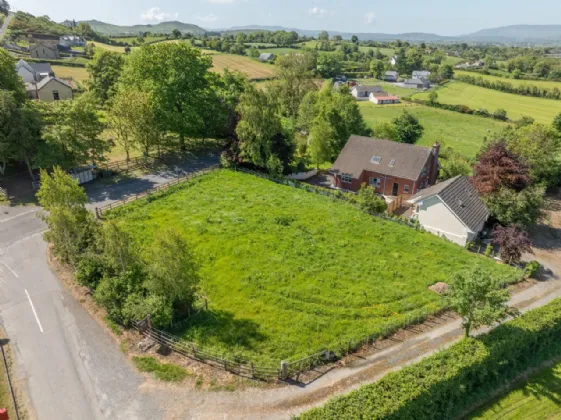Site With Outline Planning To Rear , Bavan Road, Mayobridge, BT34 2HS