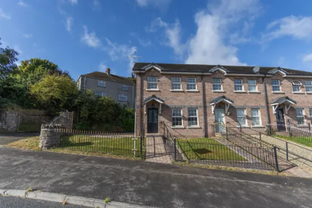 7 Carraig Mhuire, Newry, BT34 2GD