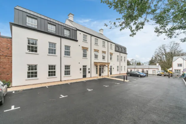 Apartment 6  The Courtyard At Cromlyn Wood, Lisburn Road, Royal Hillsborough