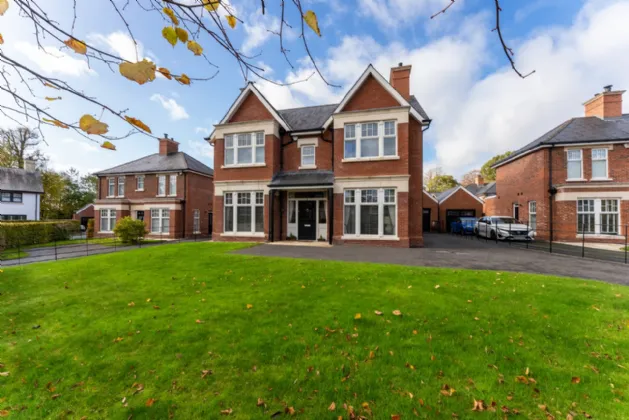 6 Lady Ishbel Avenue, Belfast, County Antrim, BT8 8FR
