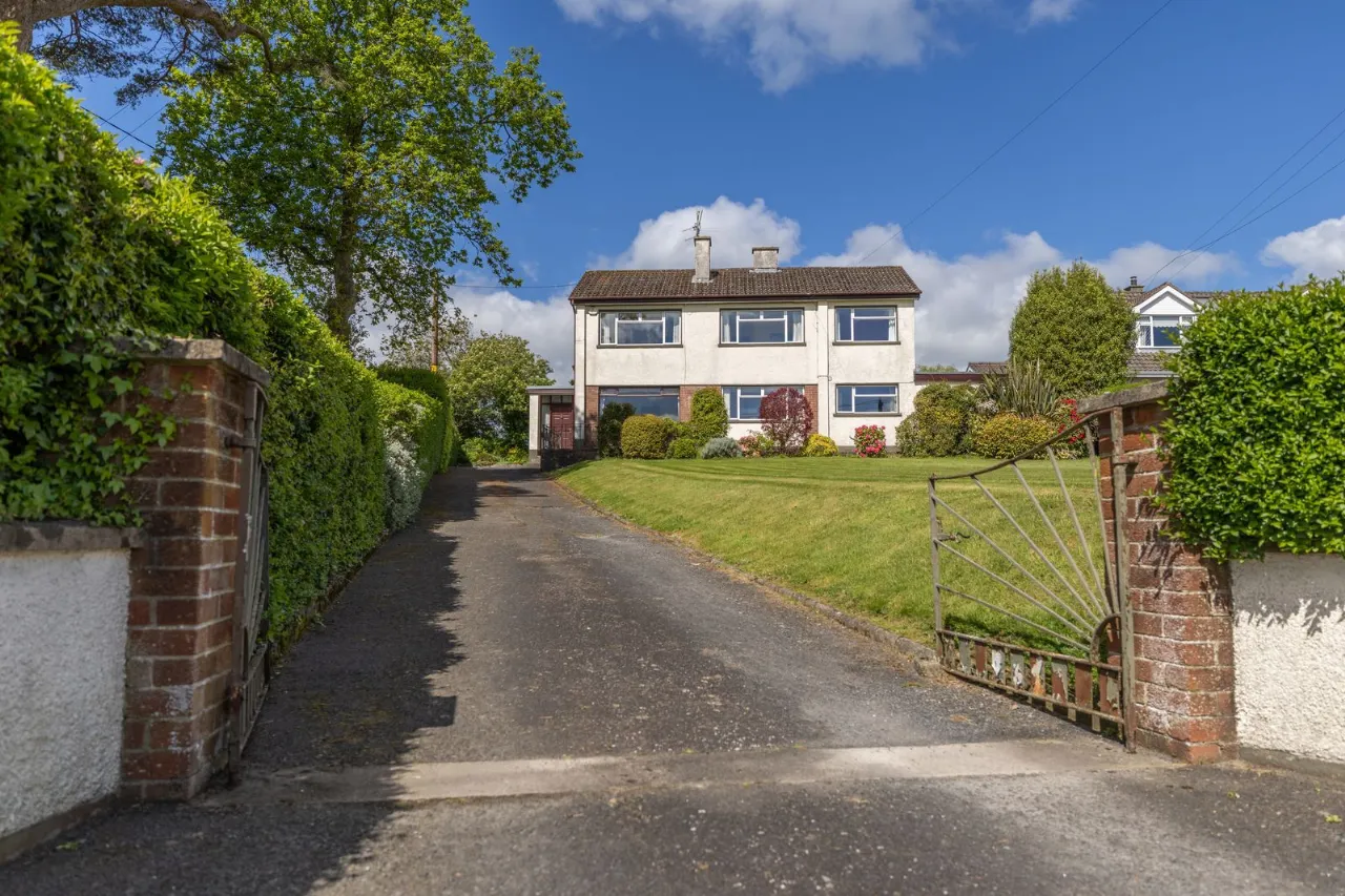 48 Clonallon Road, Warrenpoint, Newry, County Down, BT34 3PH