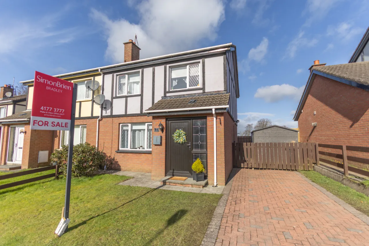 5 Ridgefield Grove, Warrenpoint, Newry, County Down, BT34 3JX