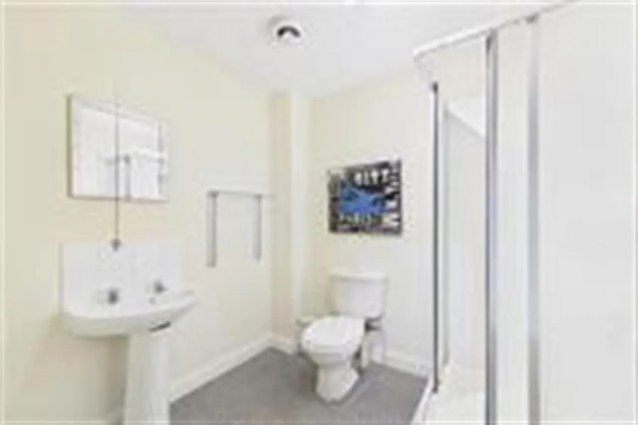 Apt 21 Beechmount Building, Belfast, BT6 8QY, 