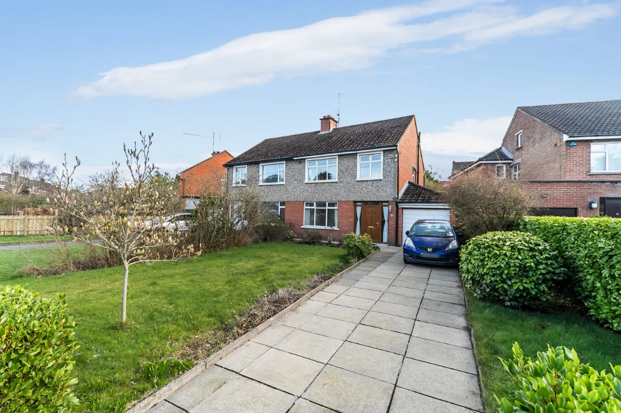 21 Hillside Crescent, Belfast, County Antrim, BT9 5EN