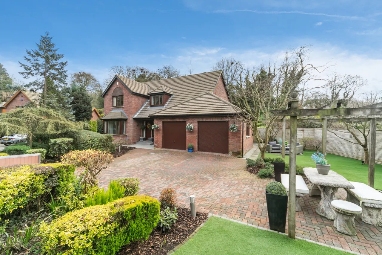 2 Culcavy Bridge, Hillsborough, County Down, BT26 6RY