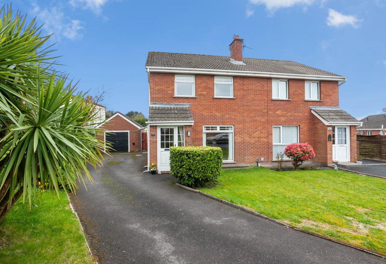 90 Cedar Grove, Holywood, County Down, BT18 9QB