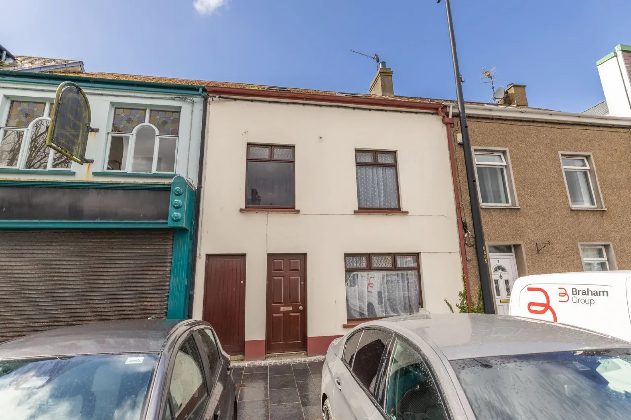 5 Charlotte Street, Warrenpoint, Newry, County Down, BT34 3LF