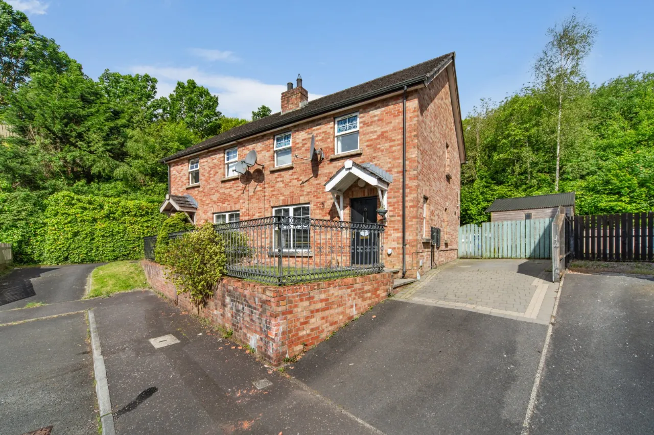 15 Squires View, Belfast, County Antrim, BT14 8FS