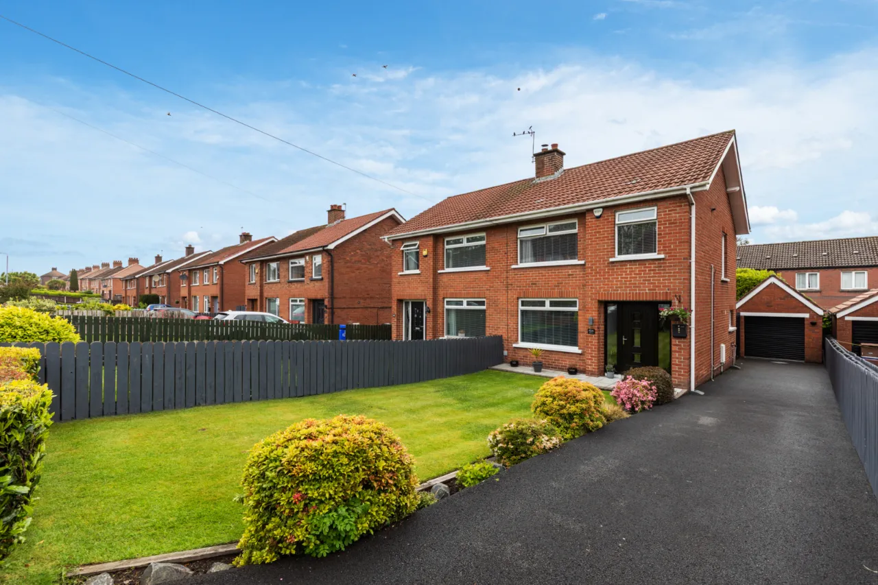 104 Abbey Park, Belfast, County Antrim, BT5 7HR