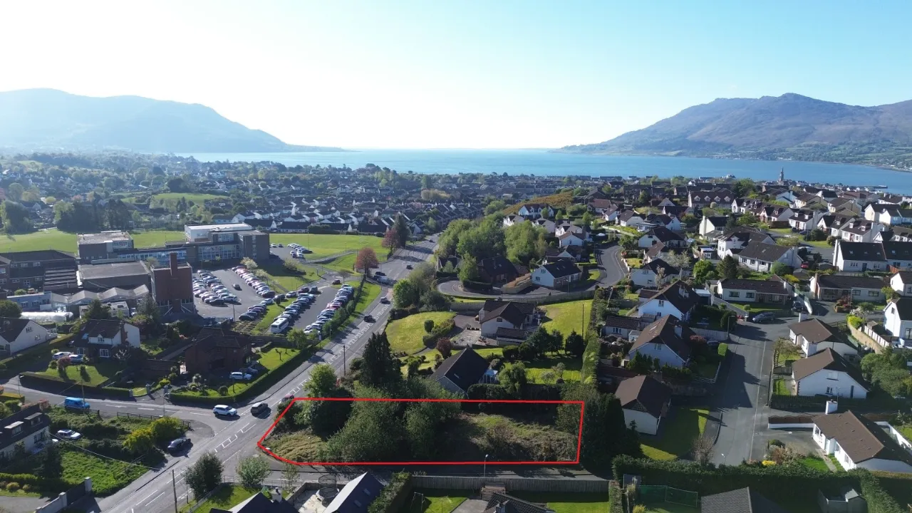 SITE 20m North, 44 Upper Dromore Road, Warrenpoint, Newry, County Down, BT34 3PW