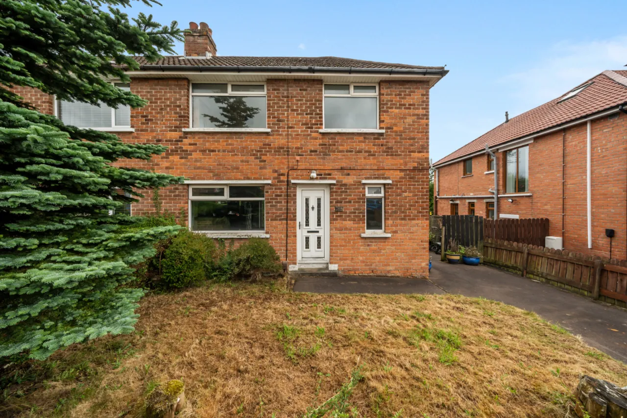85 Cumberland Road, Dundonald, Belfast, County Down, BT16 2BA