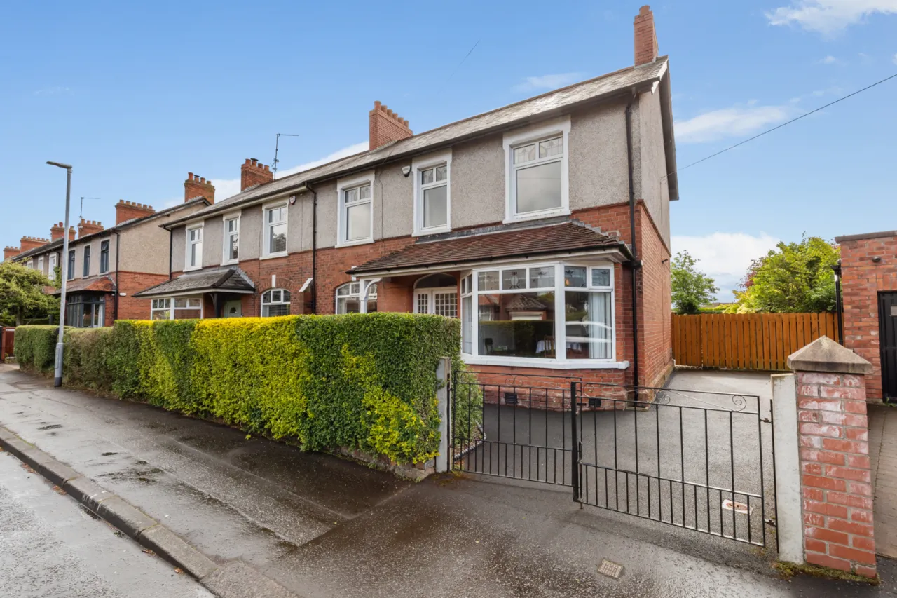 5 Dundela Gardens, Belfast, County Antrim, BT4 3DH