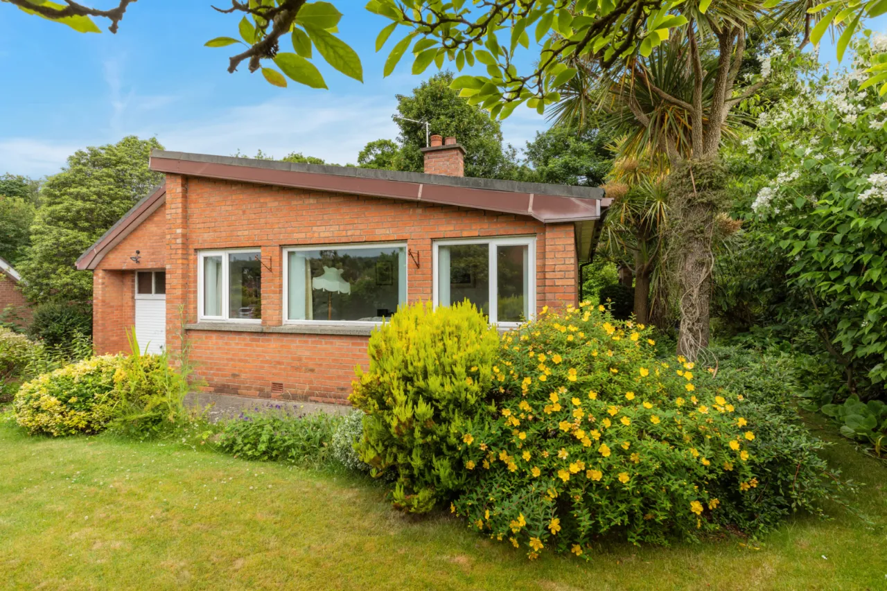 10 Croft Park, Holywood, County Down, BT18 0PF