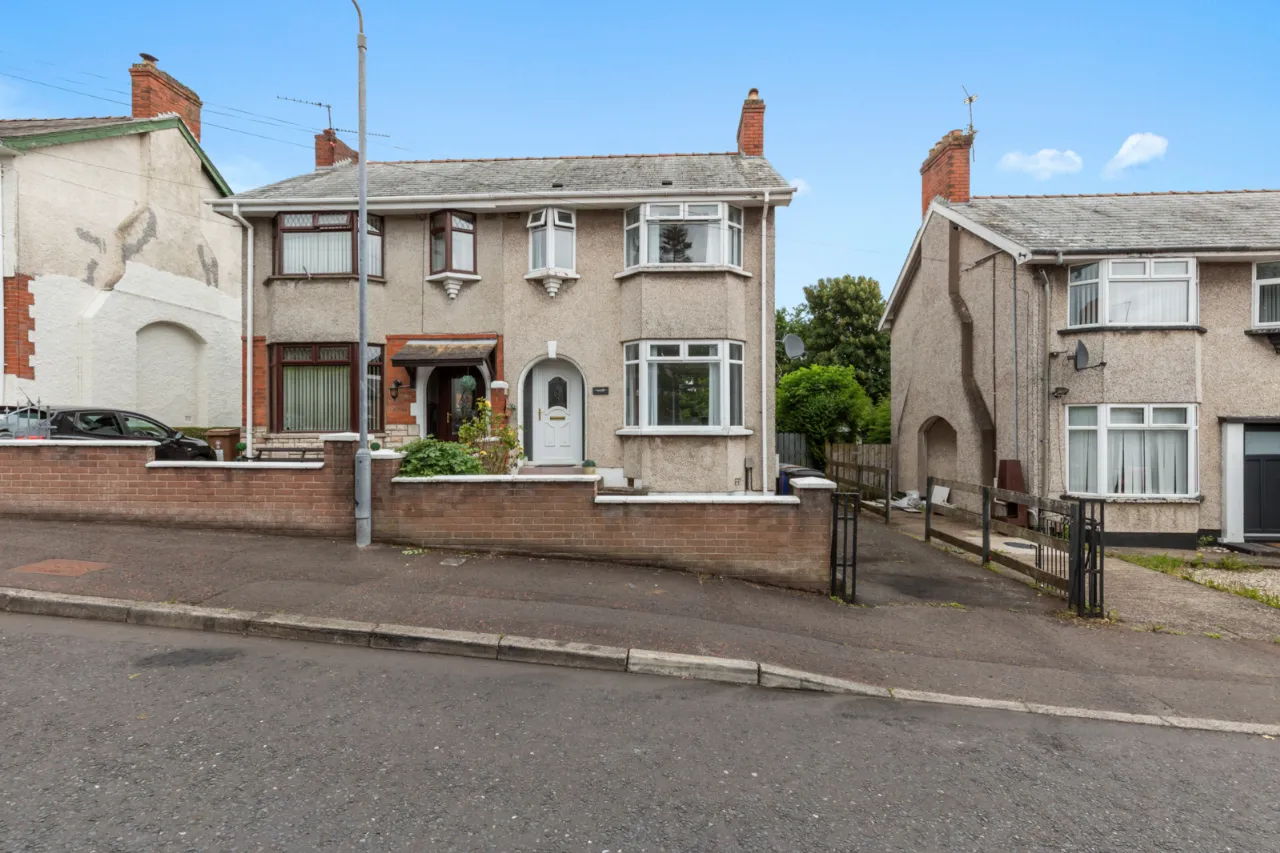 12 Lowwood Park, Belfast, County Antrim, BT15 4BB