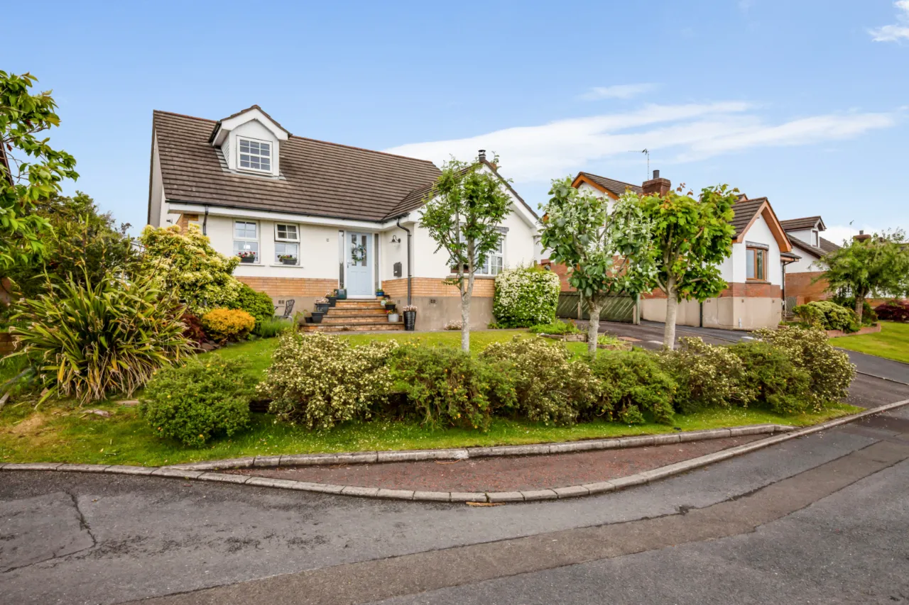 25 Falcon Avenue, Newtownards, County Down, BT23 4GE