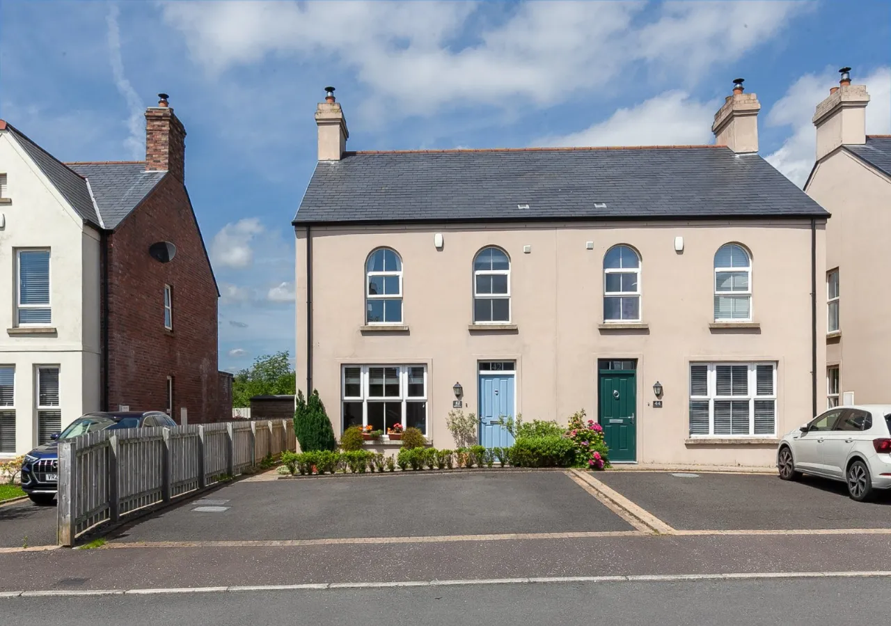 42 Hartley Hall Green, Greenisland, Carrickfergus, County Antrim, BT38 8FU
