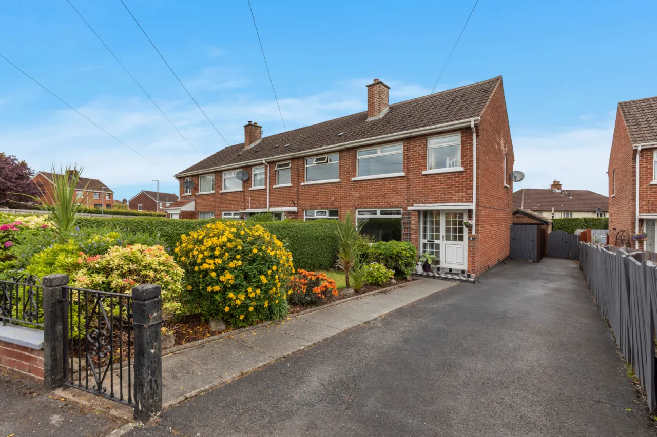 4 Braniel Park, Belfast, County Antrim, BT5 7JL