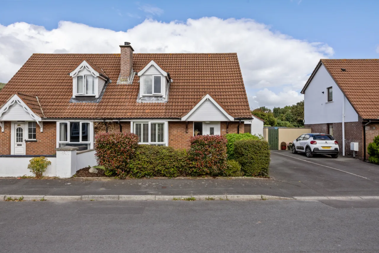 54 Kinghill Avenue, Newcastle, County Down, BT33 0RU