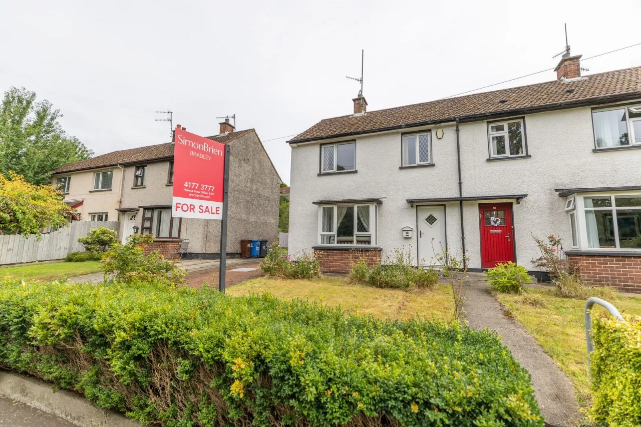 60 Lower Dromore Road, Warrenpoint, Newry, County Down, BT34 3LL