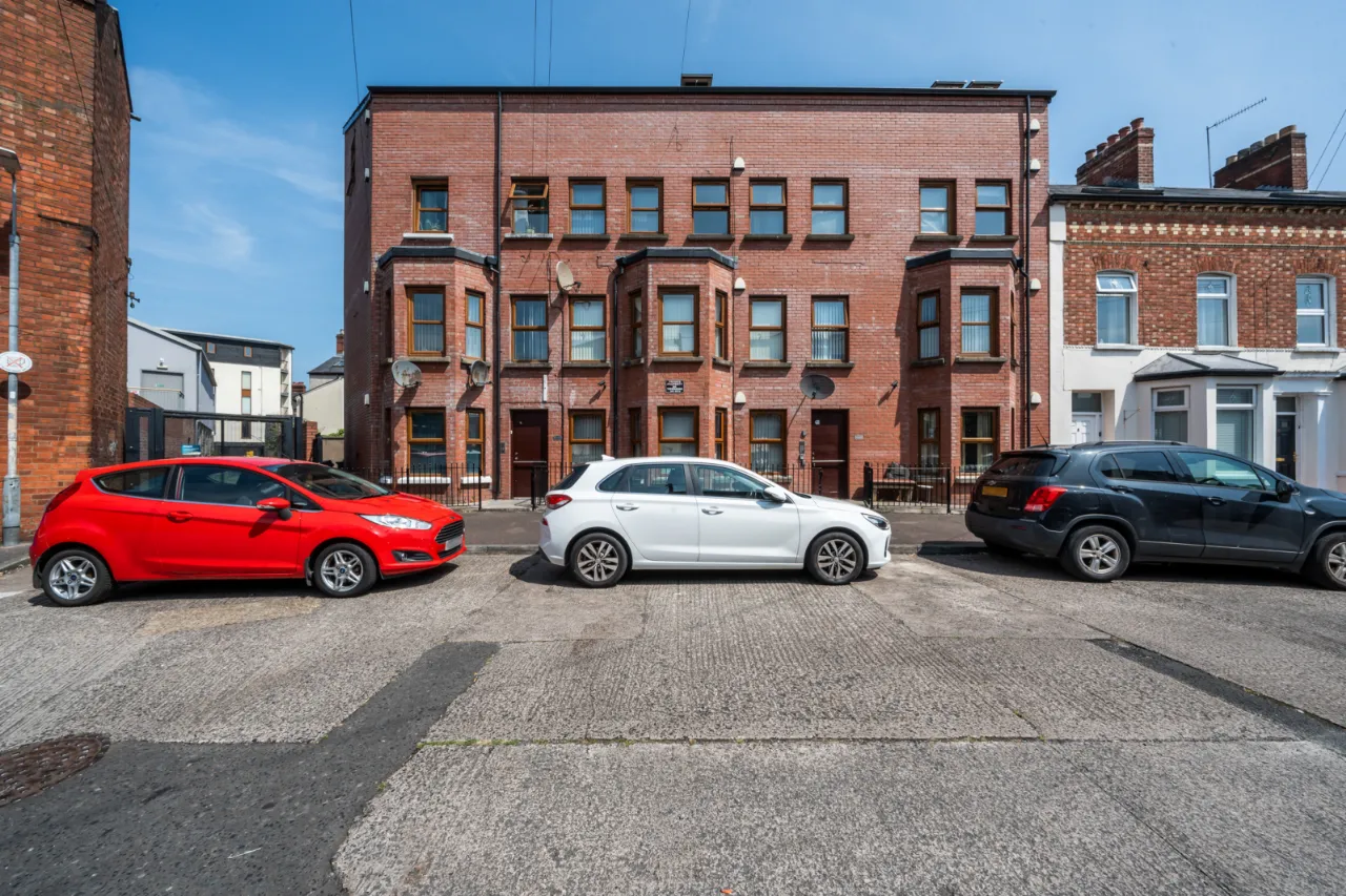 Apartment 8, 4-6, Baltic Avenue, Belfast, County Antrim, BT15 2HR