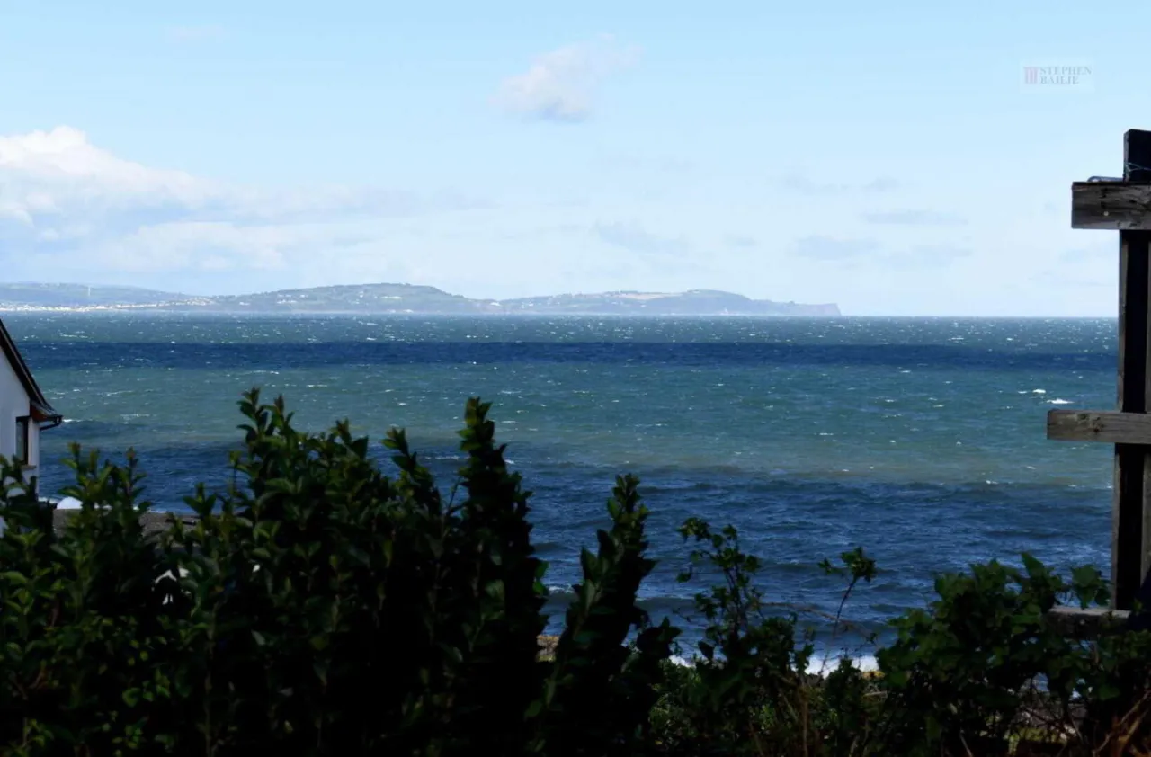 8, Andrews Shorefield, Groomsport, Bangor, County Down, BT19 6LJ