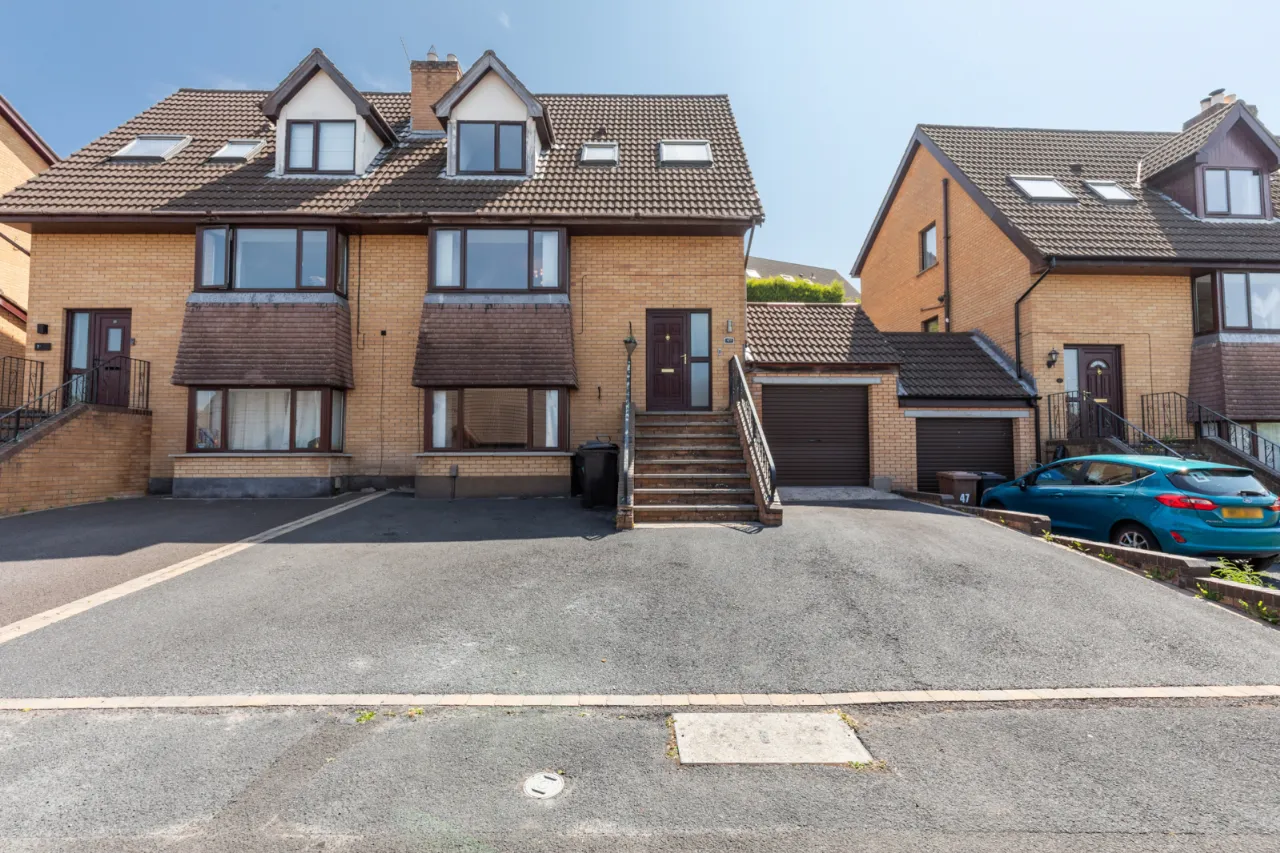 49 Old Mill Park, Dundonald, Belfast, County Down, BT16 1WF