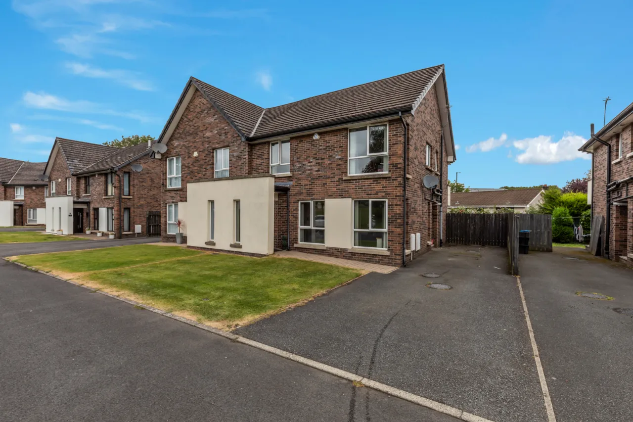 37 Rogan Wood, Newtownabbey, County Antrim, BT36 4BG