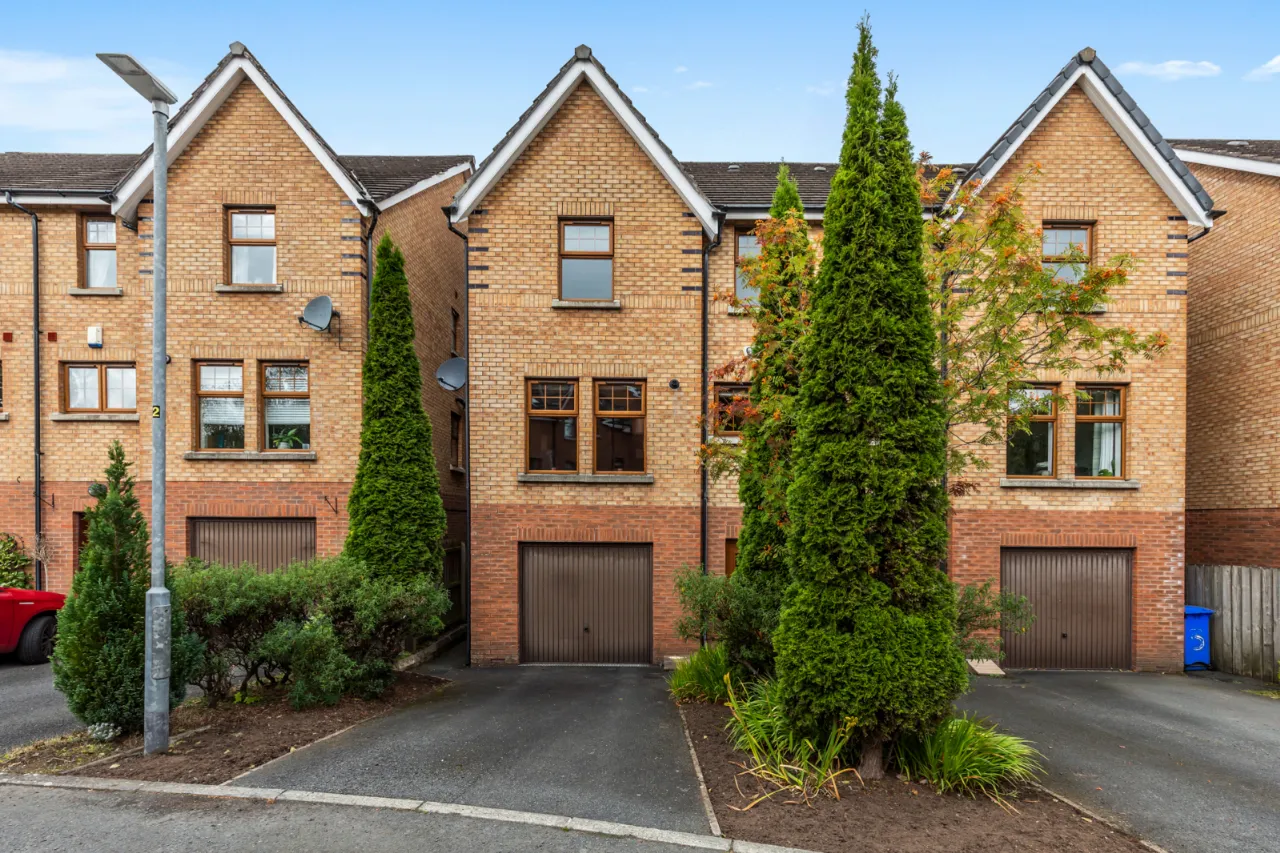 4 Ormiston Square, Belfast, County Antrim, BT4 2RU