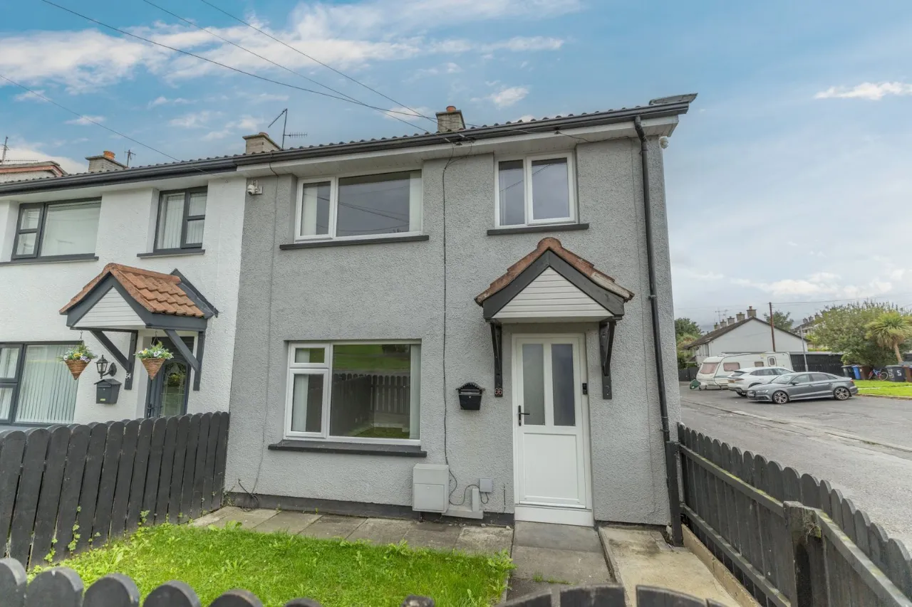 66 Rossmara Park, Warrenpoint, Newry, County Down, BT34 3NY