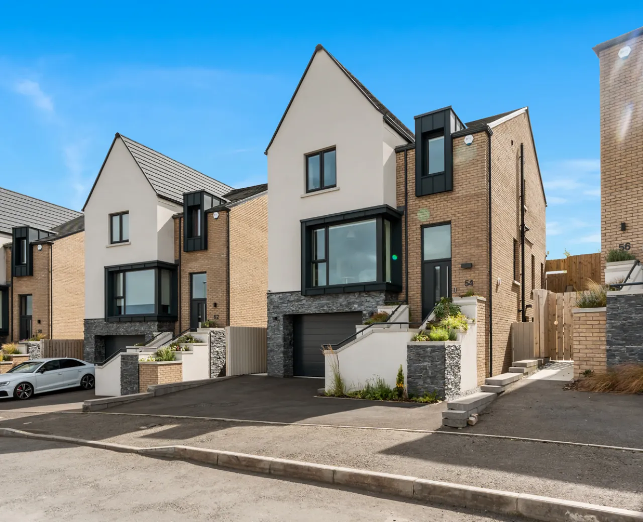 54 Ferndene Road, Dundonald, Belfast, County Down, BT16 2EW