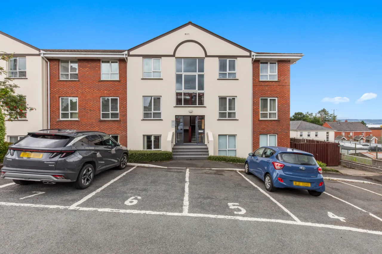 2 St. Helens Court, High Street, Holywood, County Down, BT18 9SS