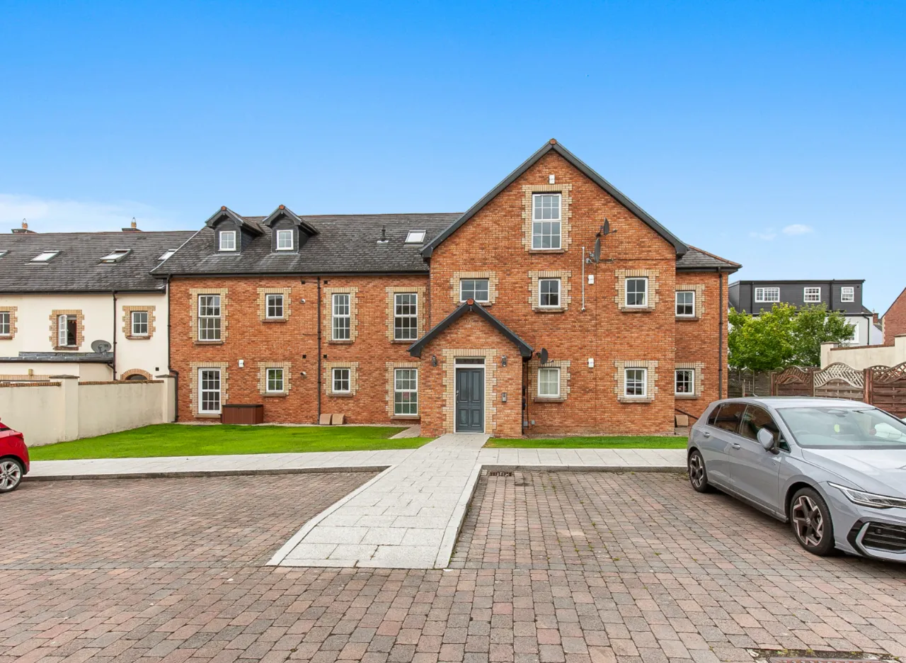 10 Blackrock Grove, Newtownabbey, County Antrim, BT36 4NA