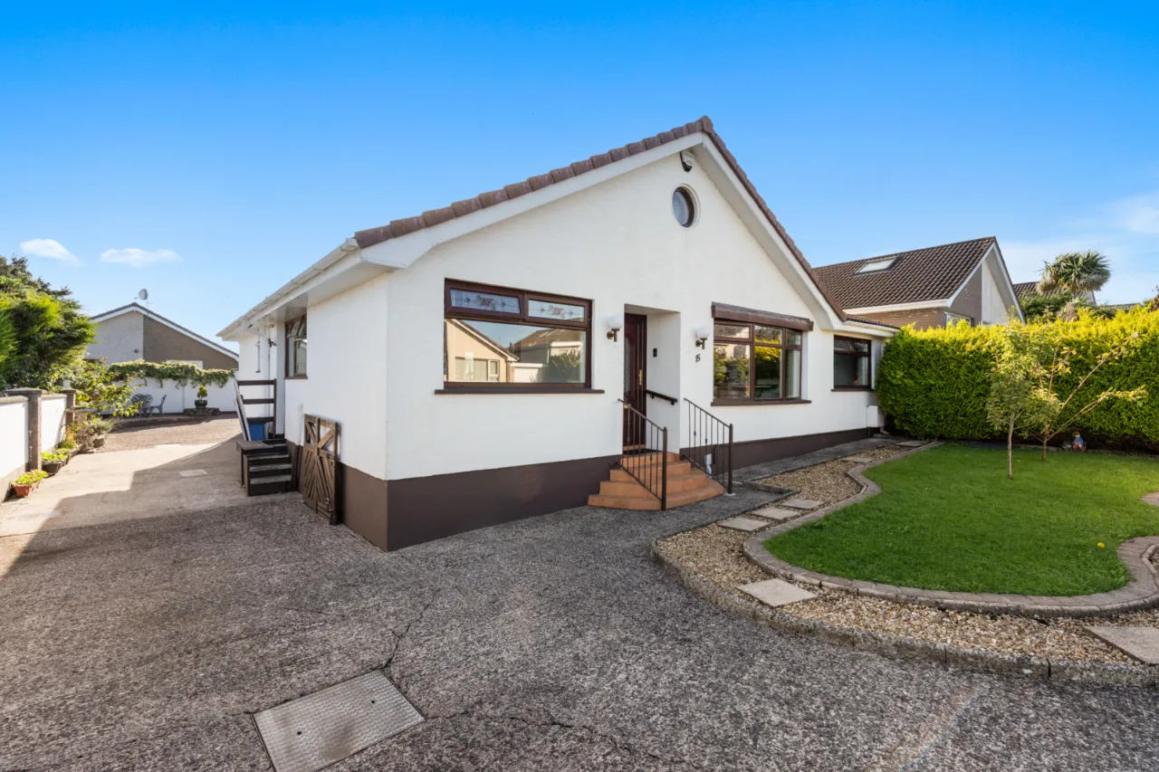 15 Cronstown Road, Newtownards, County Down, BT23 8QS