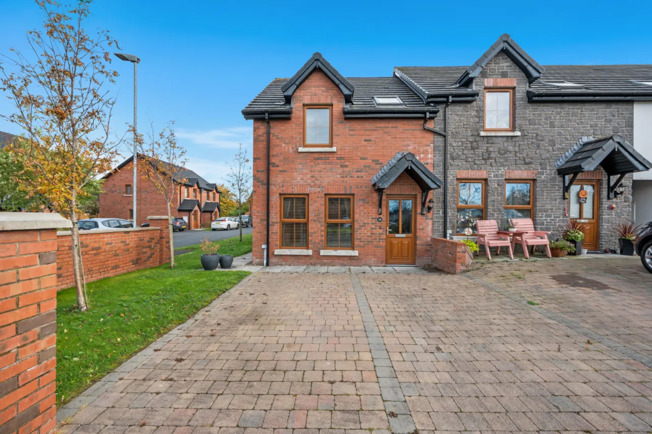 28 Willow Park, Dunmurry, Belfast, County Down, BT17 9RF